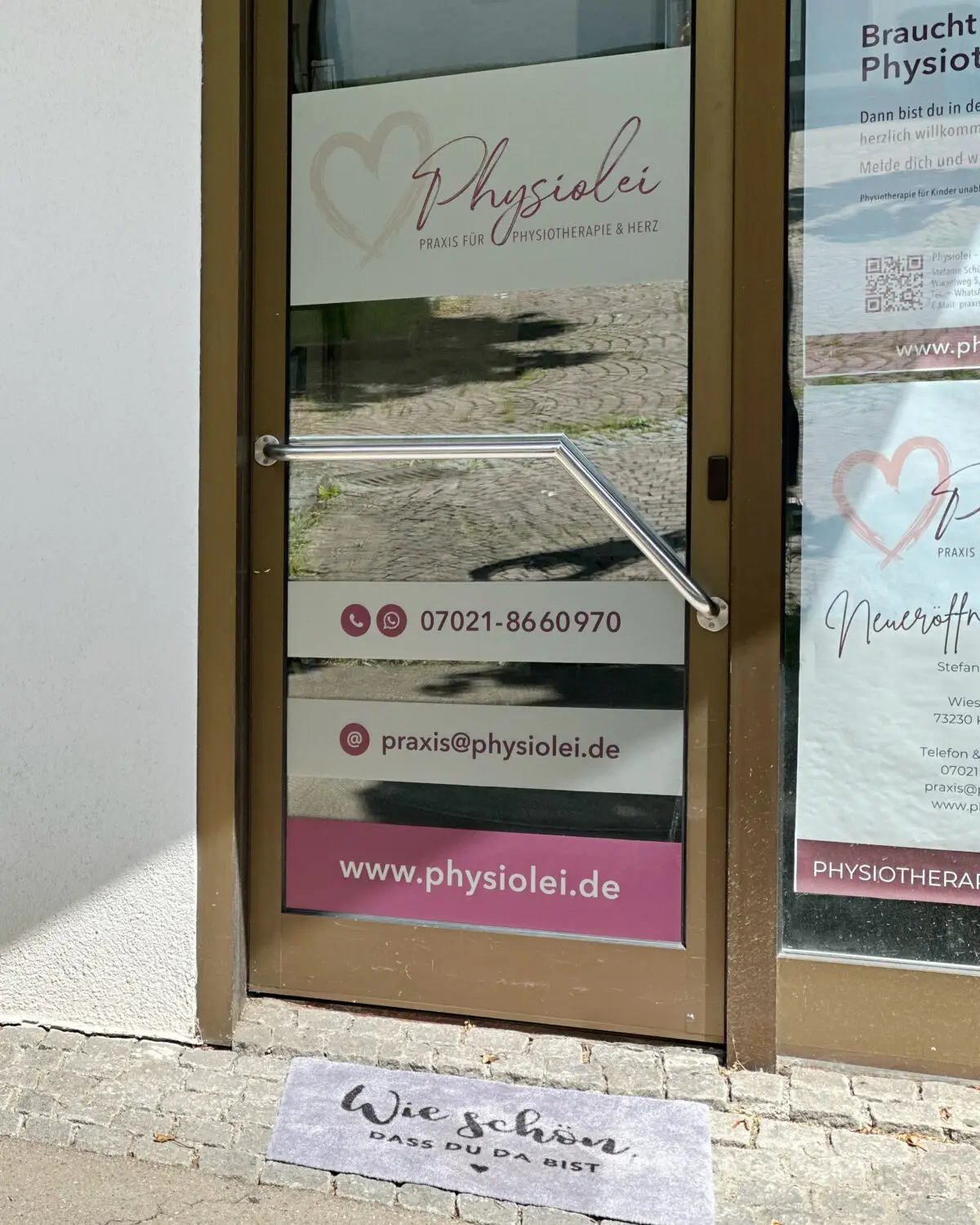 Eingang von Dorfplatz 3 Praxis für Kinder-Physiotherapie Physiolei